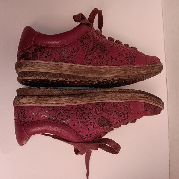 Comfortiva Align Women's Caledonia Paisley Print Lace Up Sneakers NWT Size 7 - Picture 7 of 11